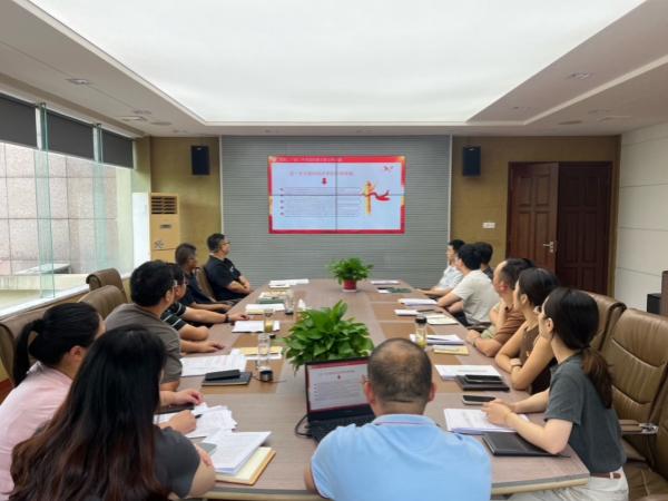 海潮公司黨支部開展黨的二十屆三中全會(huì)精神理論宣講活動(dòng) (1).jpg